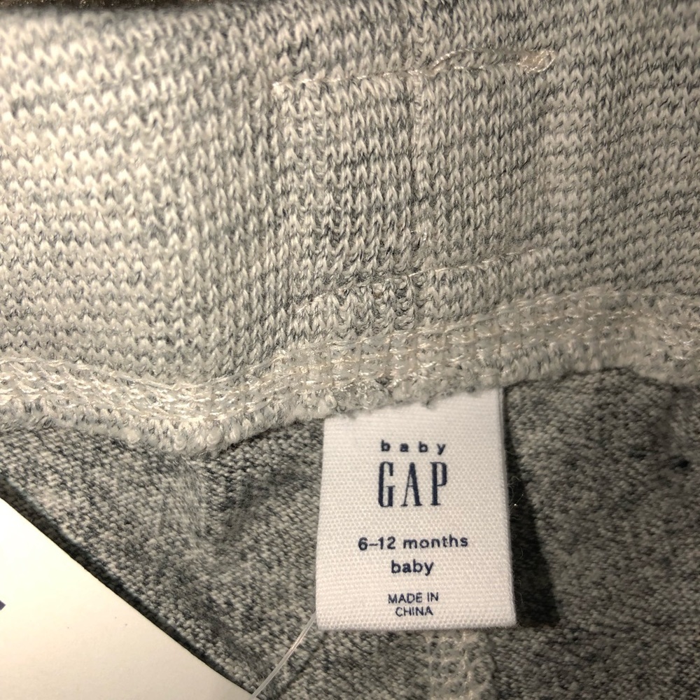 🍁 4/$20 Sale - Gap Baby Boy Joggers 🍁 - Picture 5 of 7